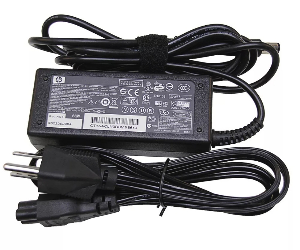 Cargador Original Hp punta gruesa 65w original usado